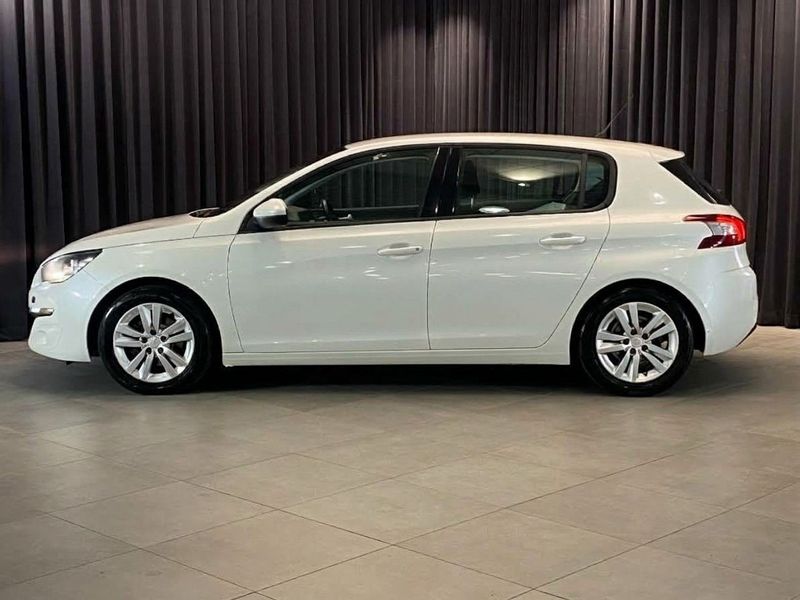 Peugeot 308 bild 2