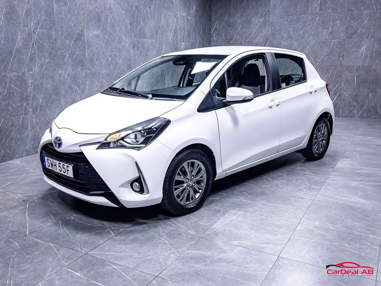 Vehicle image 2