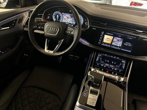 Audi Q8 bild 13