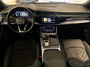 Audi Q8 bild 12