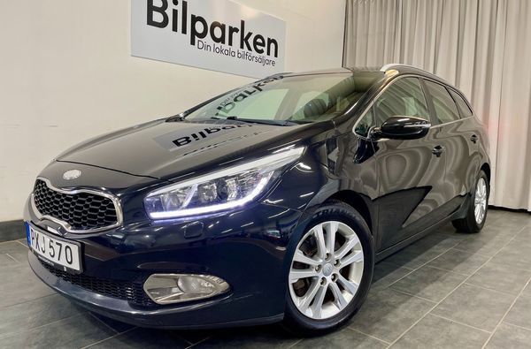 Kia Cee´d cee'd_sw 1.6 CRDi EX Comfort Euro5 128Hk / Nya S&V Däck - 2013