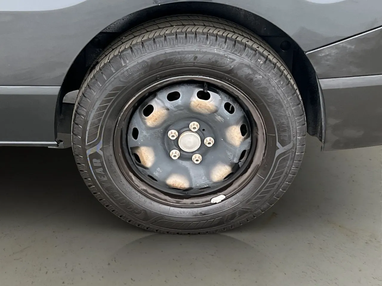 Vehicle image 31