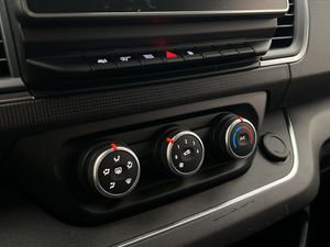 Renault Trafic bild 25