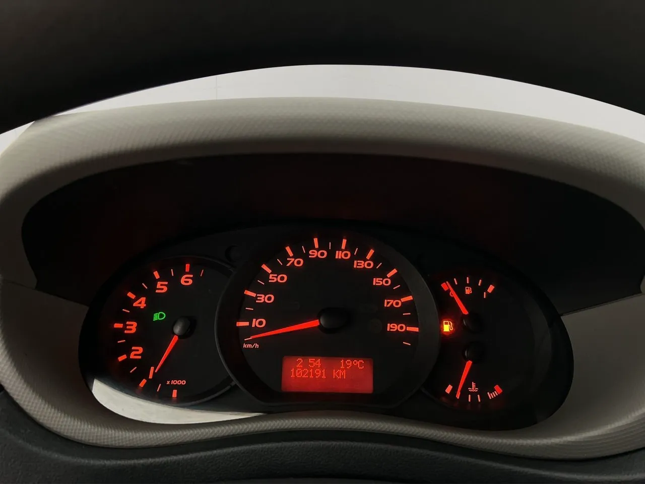 Vehicle image 24