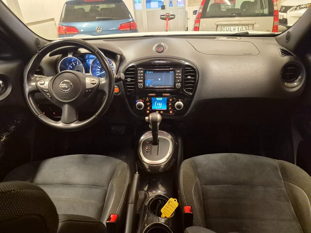Vehicle image 7