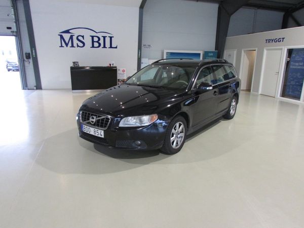 Volvo V70 2.4D Business Momentum DRAG KROK - 2010