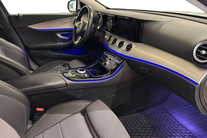 Mercedes E220 bild 9