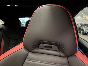 BMW i4 bild 31