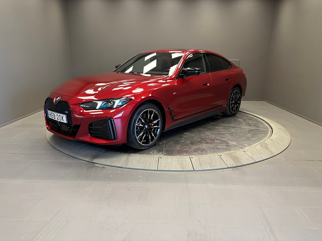 BMW i4