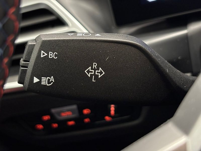 BMW i4 bild 27