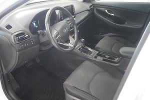 Hyundai i30 bild 2