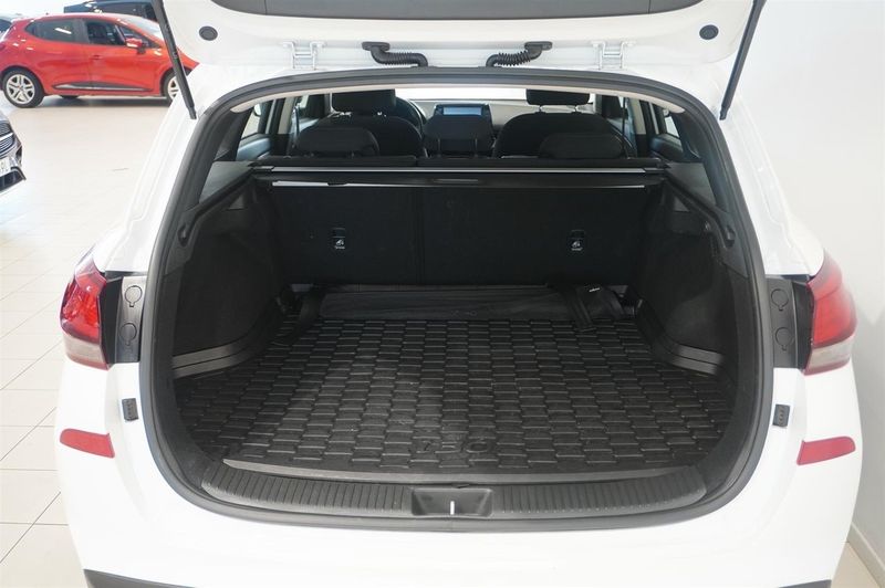 Hyundai i30 bild 15