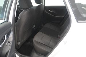 Hyundai i30 bild 8