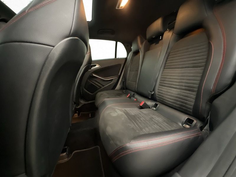 Mercedes CLA250 bild 18