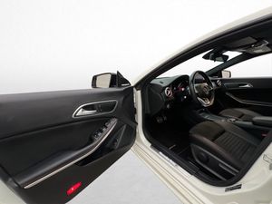 Mercedes CLA250 bild 33
