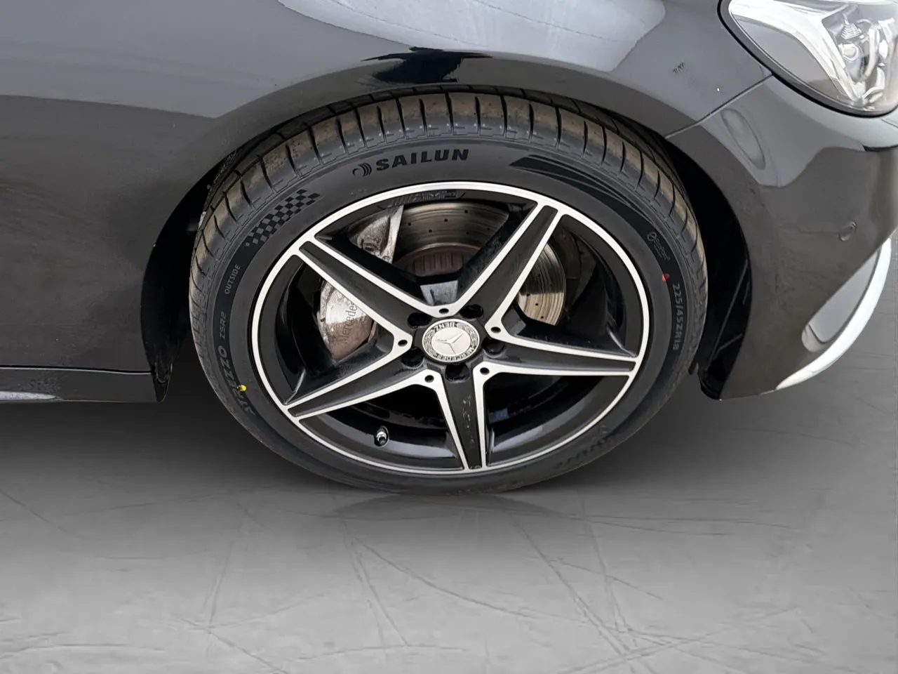 Vehicle image 31