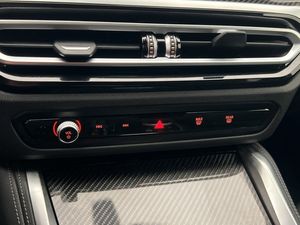 BMW i4 bild 30