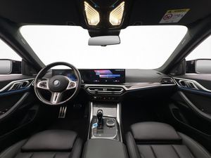 BMW i4 bild 15