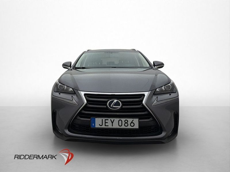 Lexus NX bild 2