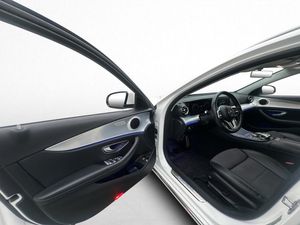 Mercedes E200 bild 12