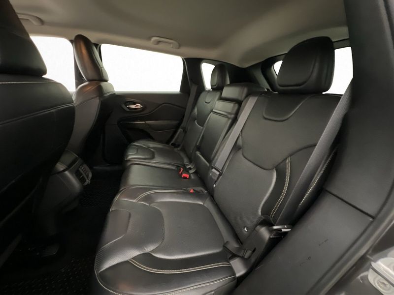 Jeep Cherokee bild 30