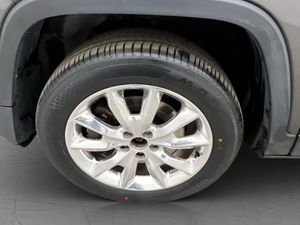 Jeep Cherokee bild 32