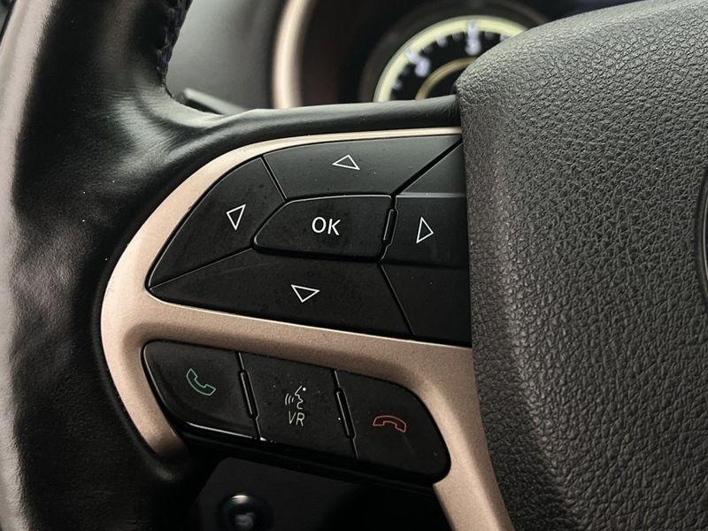 Jeep Cherokee bild 18