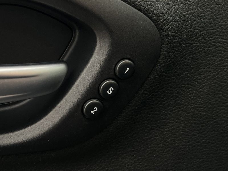 Jeep Cherokee bild 14