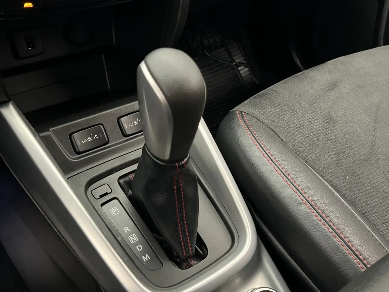 Vehicle image 25