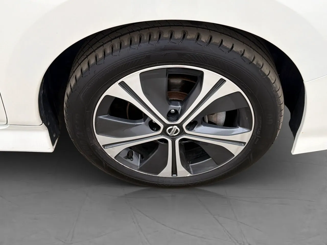 Vehicle image 36