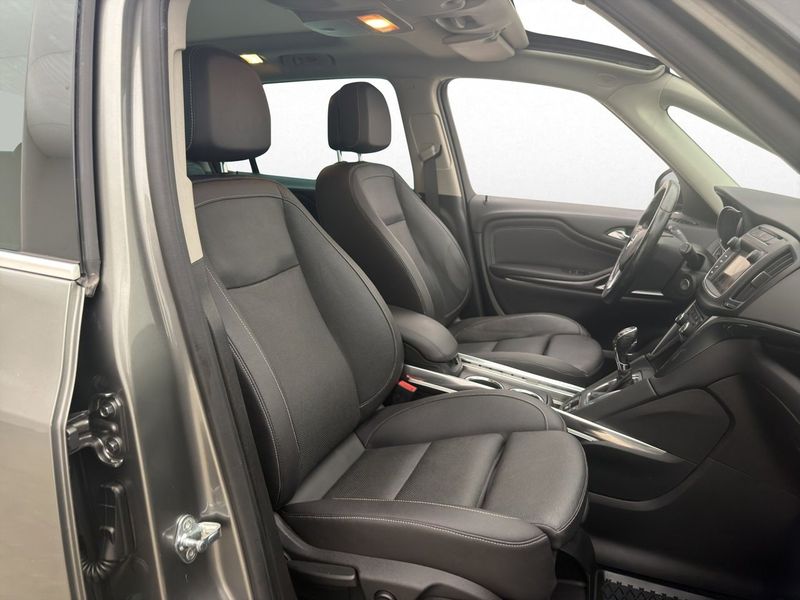 Opel Zafira bild 20