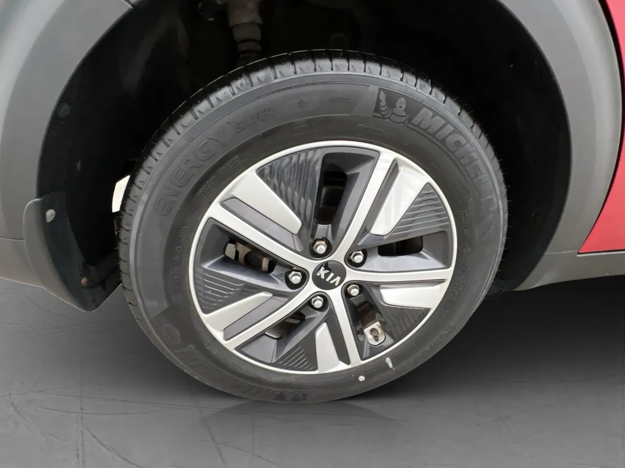 Vehicle image 31
