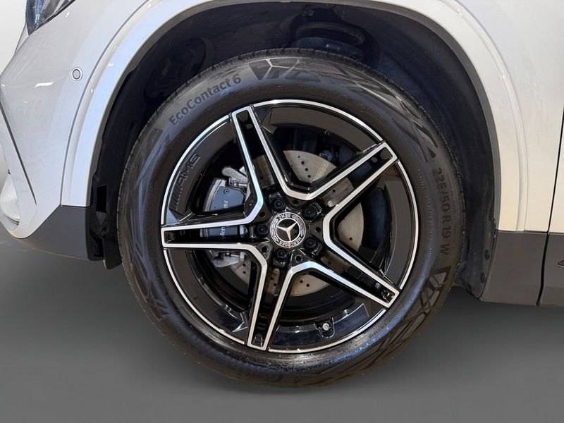 Mercedes GLA250 bild 14