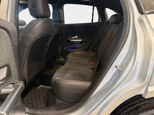 Mercedes GLA250 bild 13