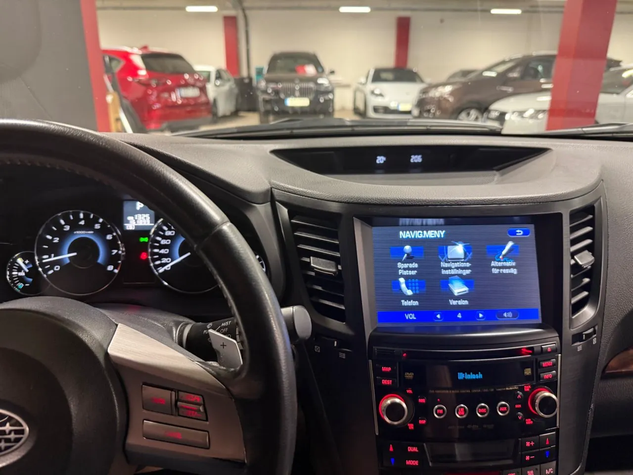 Vehicle image 21