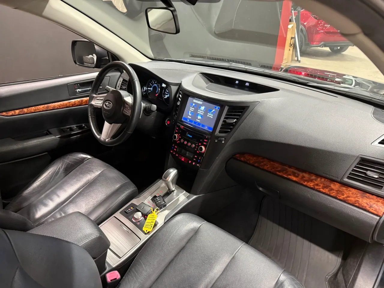 Vehicle image 17