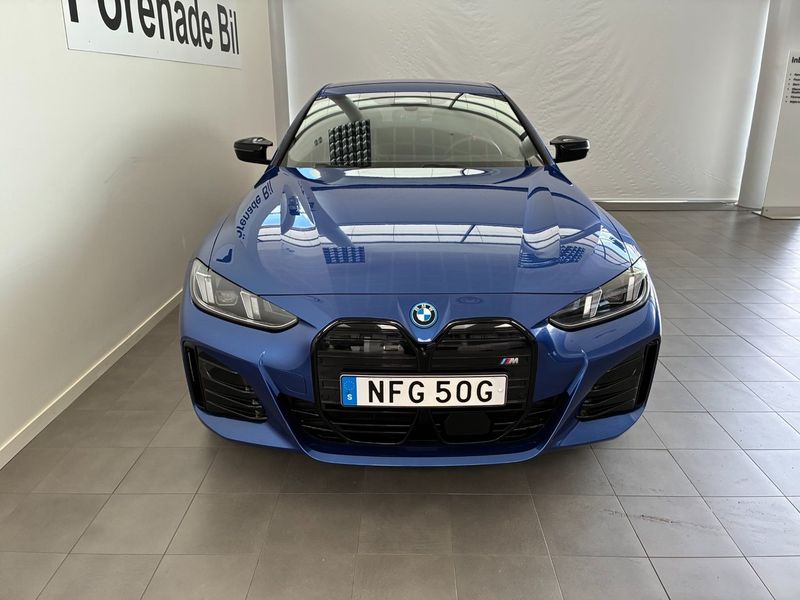 BMW i4 bild 2
