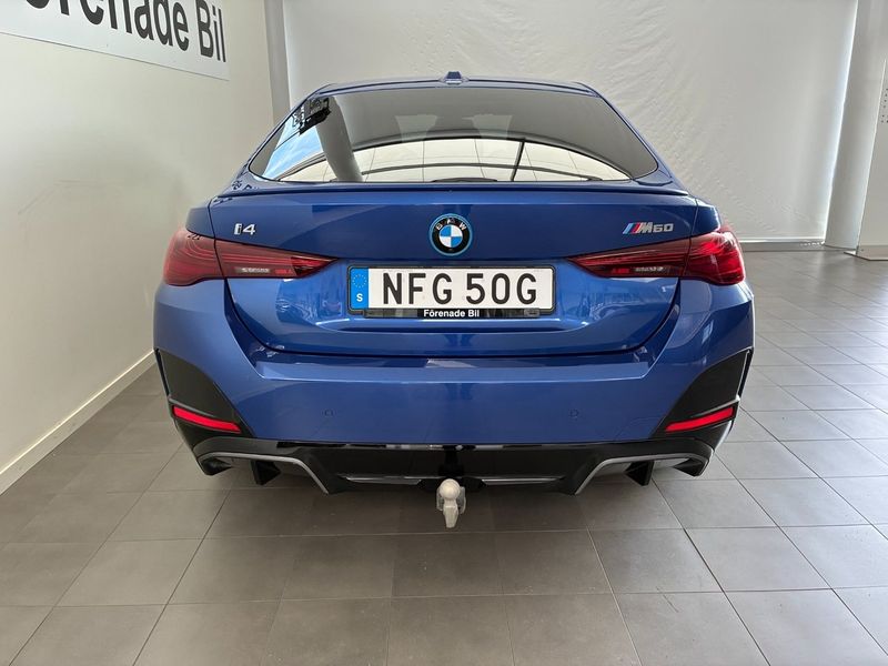 BMW i4 bild 13