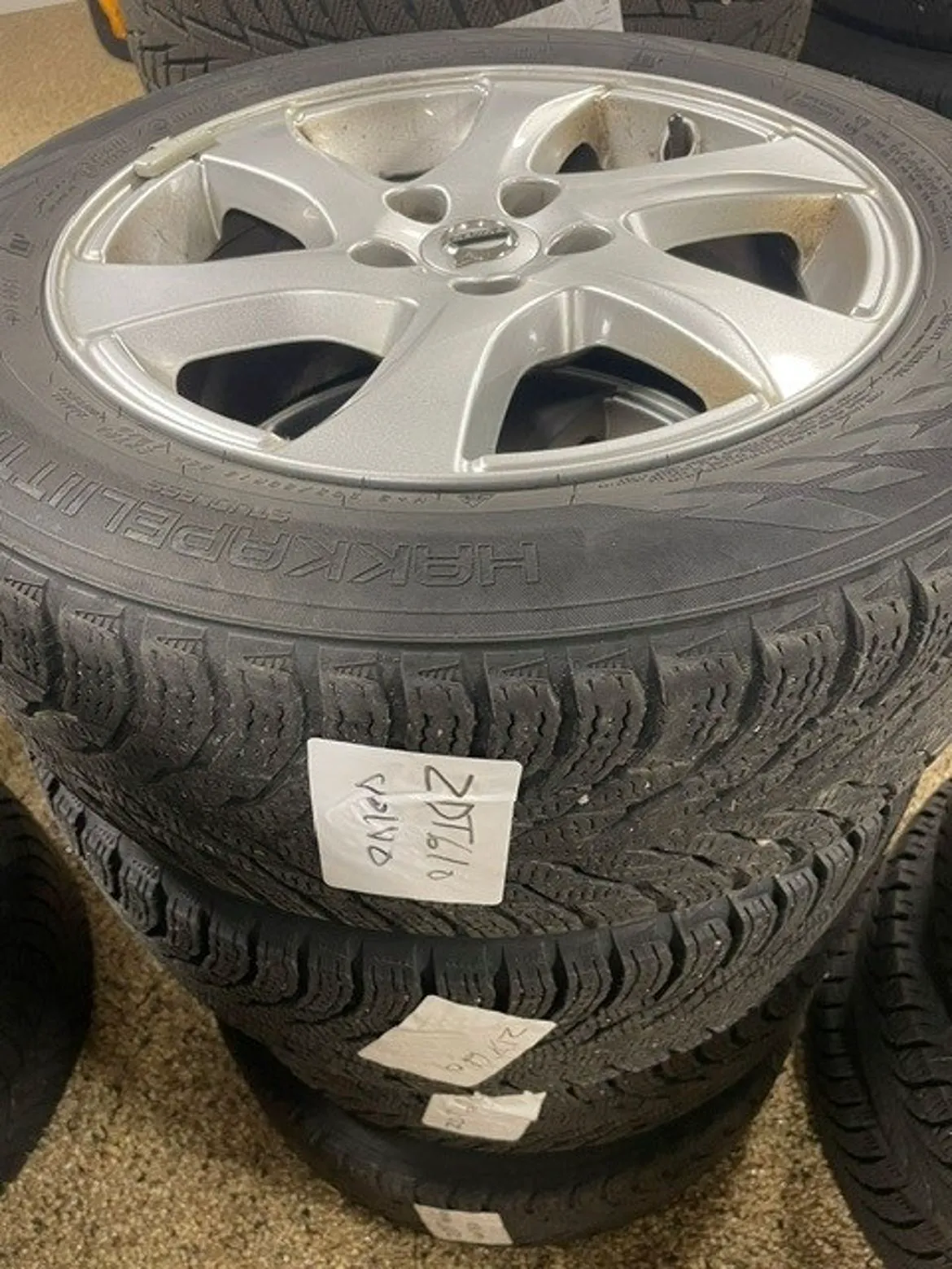 Vehicle image 11