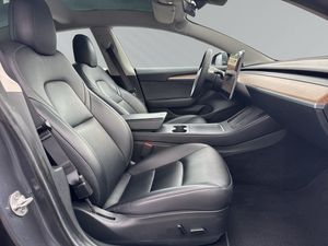 Tesla Model 3 bild 15