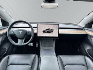 Tesla Model 3 bild 13