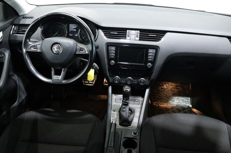 Skoda Octavia bild 7