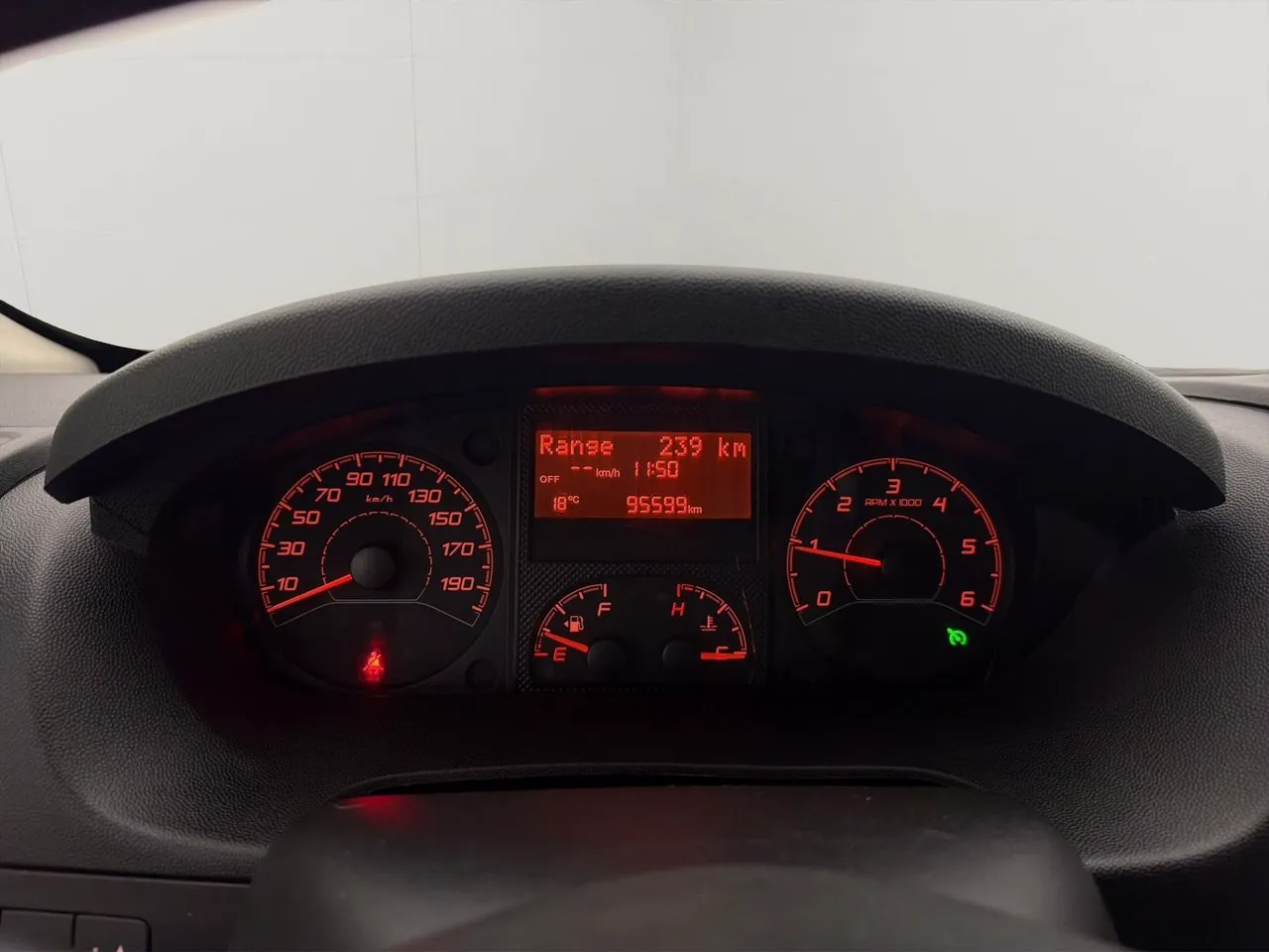 Vehicle image 18