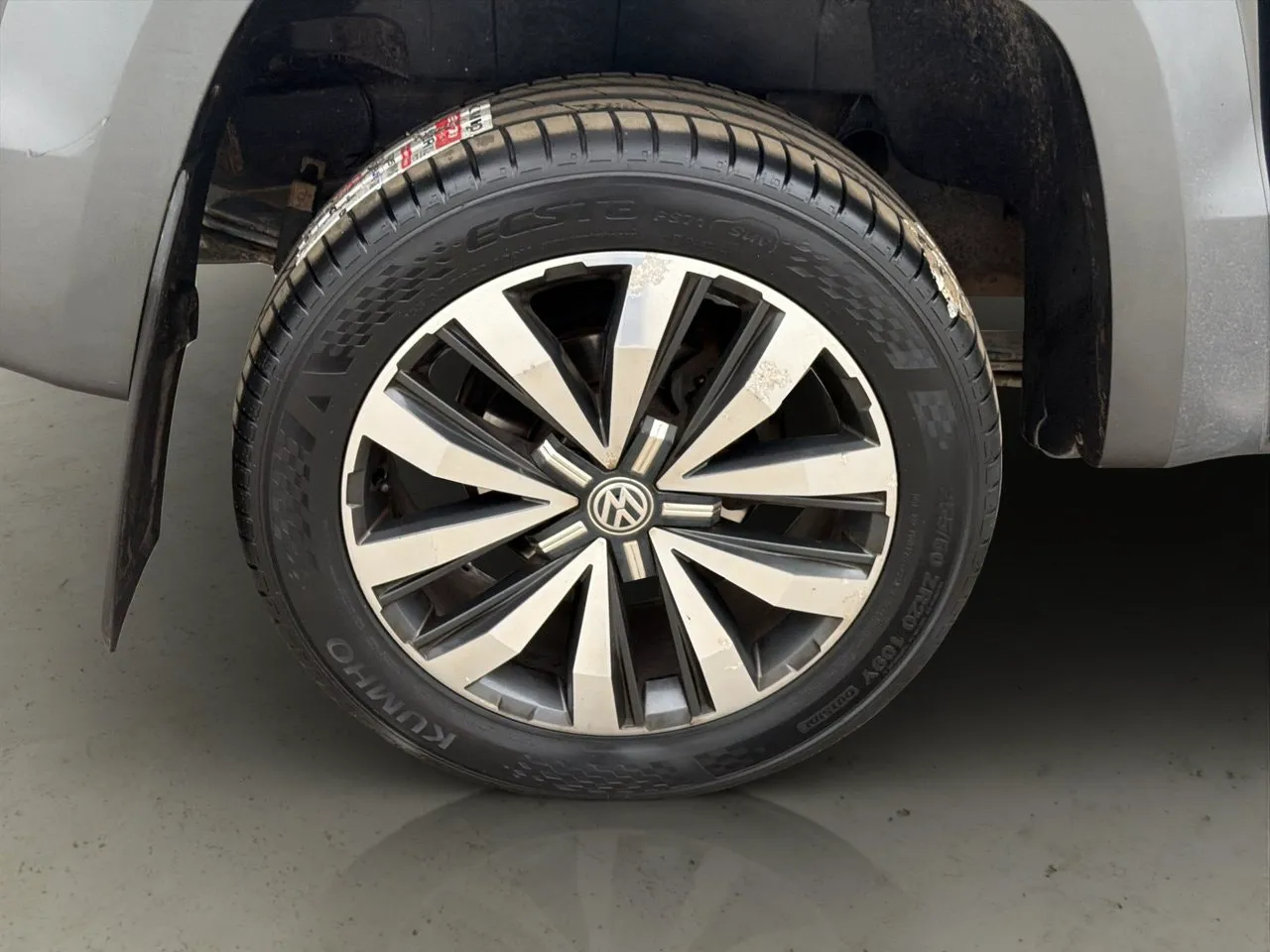 Vehicle image 31