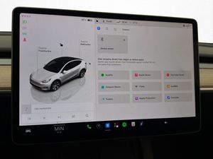 Tesla Model Y bild 19