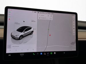 Tesla Model Y bild 24