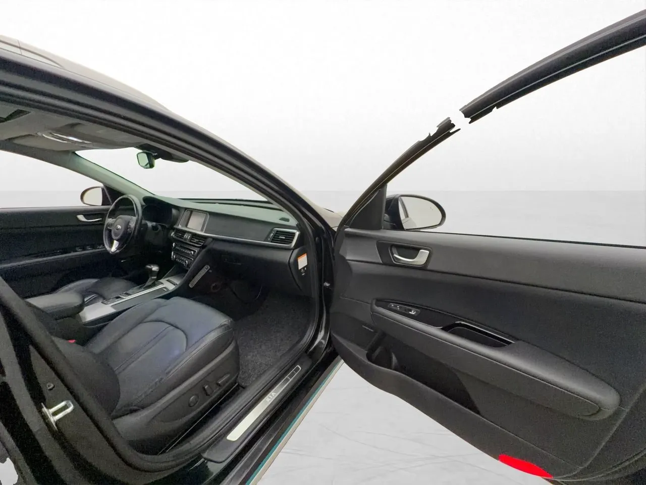 Vehicle image 32