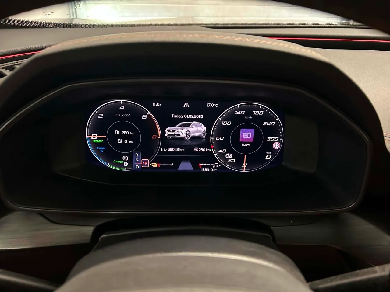 Vehicle image 17