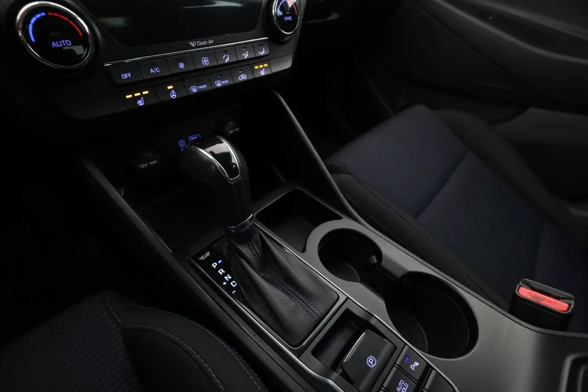 Vehicle image 23