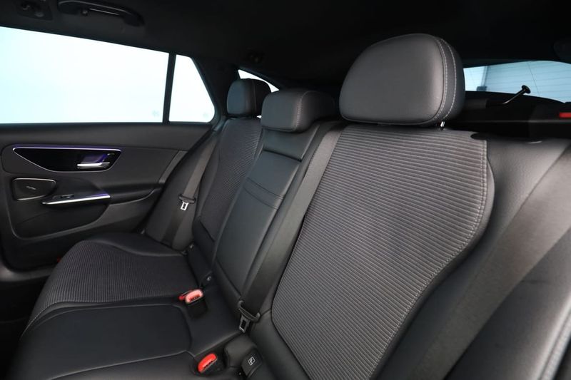 Mercedes C300 bild 15